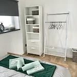 M.f. Διαμέρισμα Znojmo