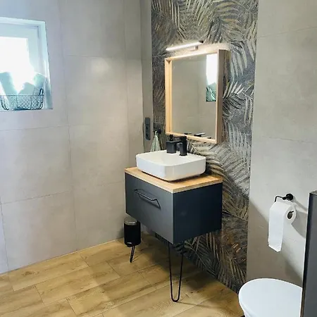 M.f. Apartment *