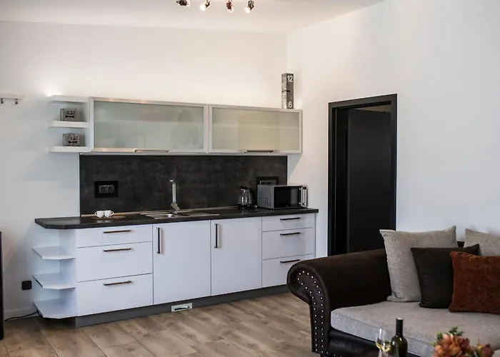 Appartement M.f. *